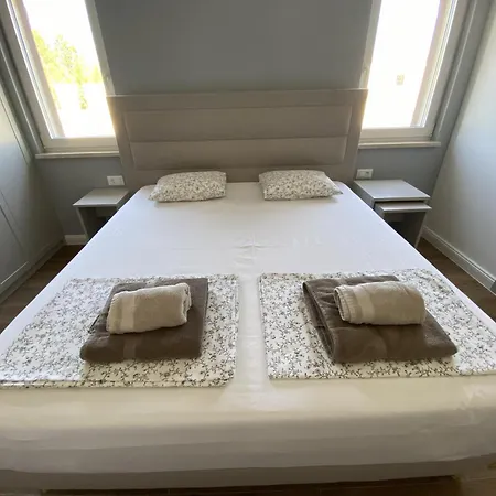 House Luna ヴィラ Ljubuški