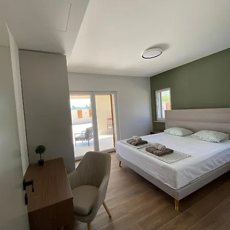 House Luna * Ljubuški